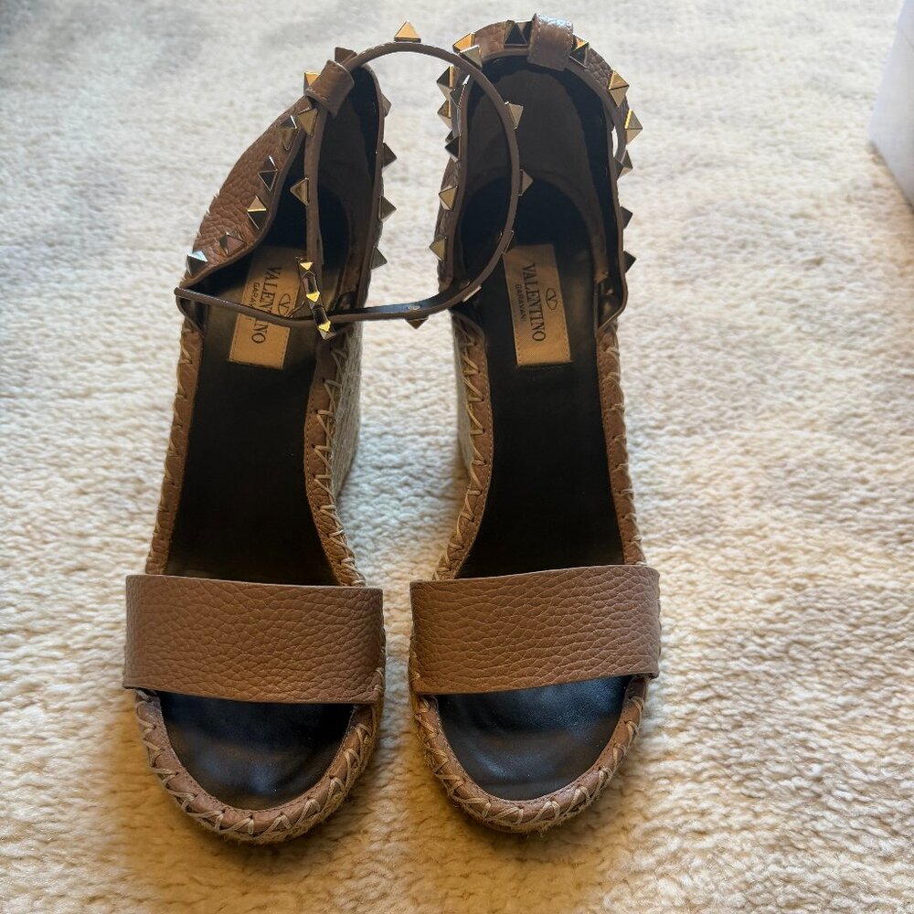 Valentino Garavani Brown Leather Espadrille Wedge Sandals with Gold Studs